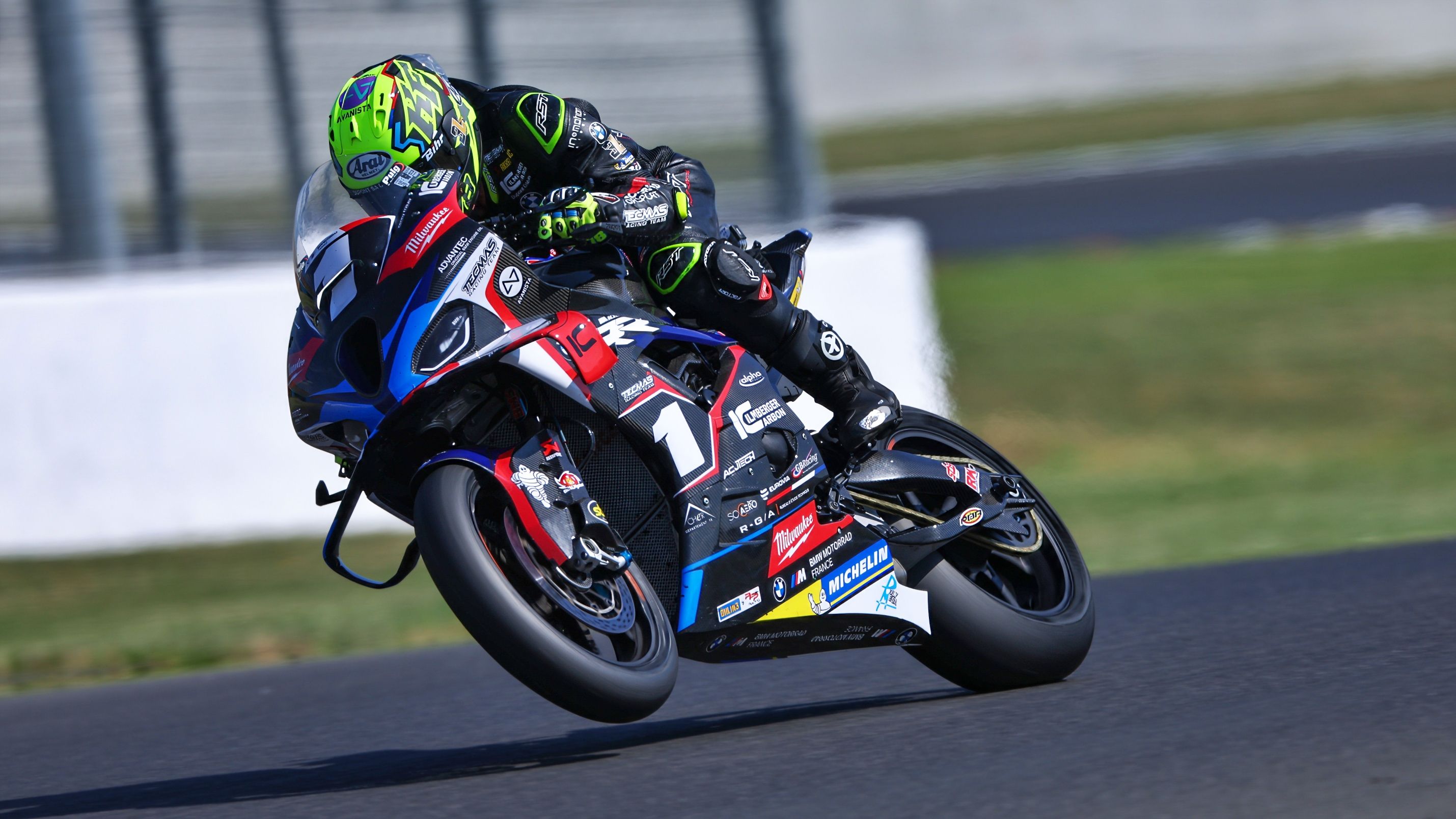Kenny Foray logra otro doblete y sigue con su pleno en el FSBK 2025