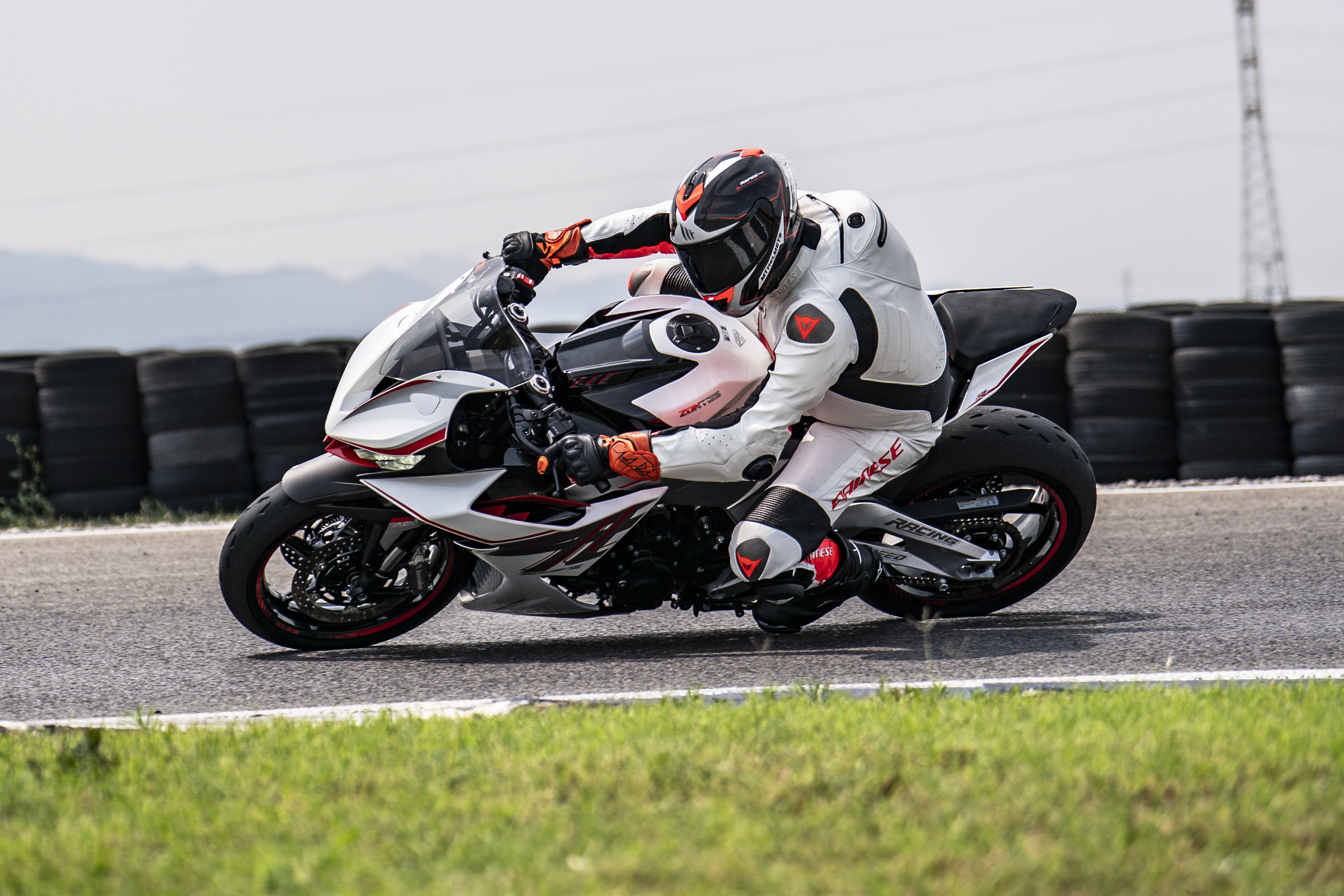 Fotos Zontes 703RR 