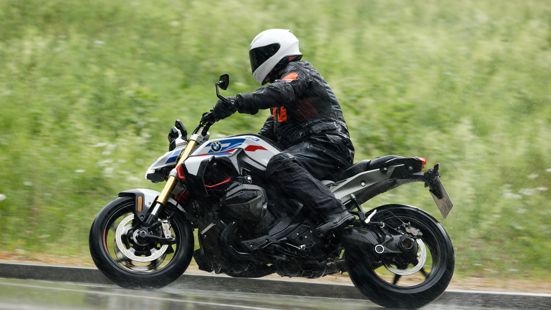 BMW R 1300 R 2025 Accion (25)