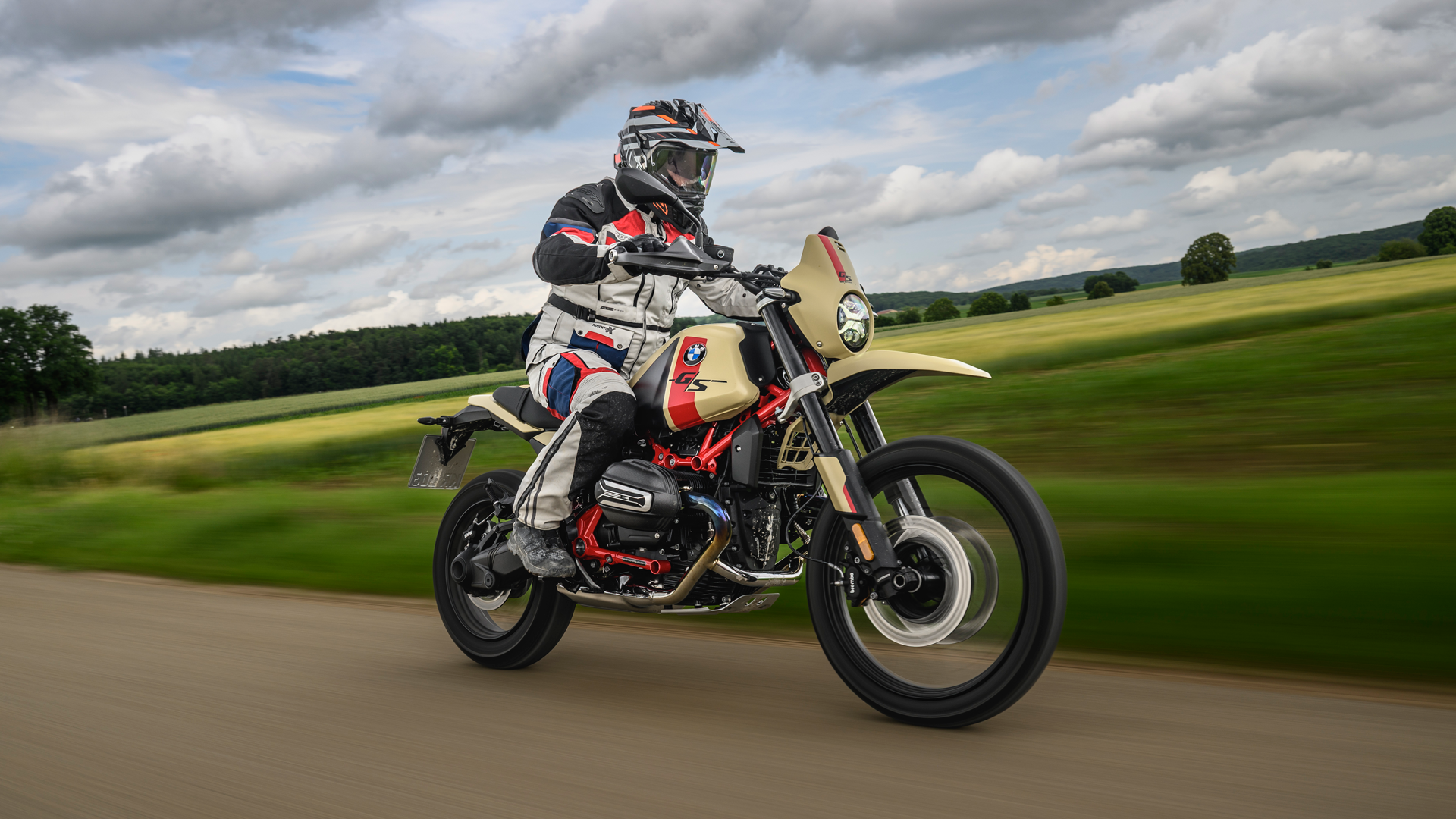 BMW R 12 GS 2025 Accion Carretera (10)