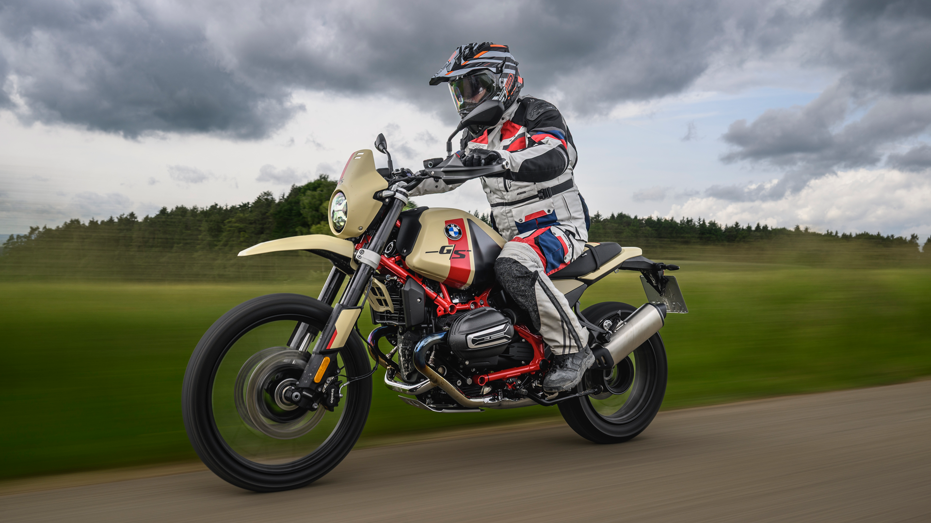 BMW R 12 GS 2025 Accion Carretera (13)