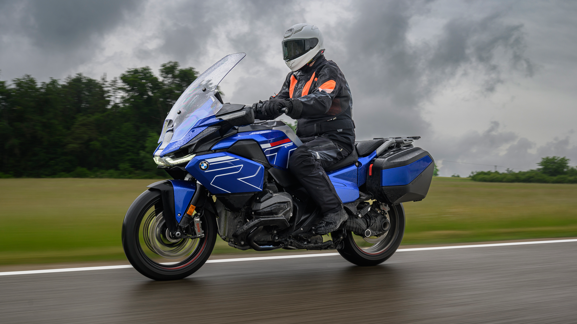 BMW  R 1300 RT2025 Accion (49)