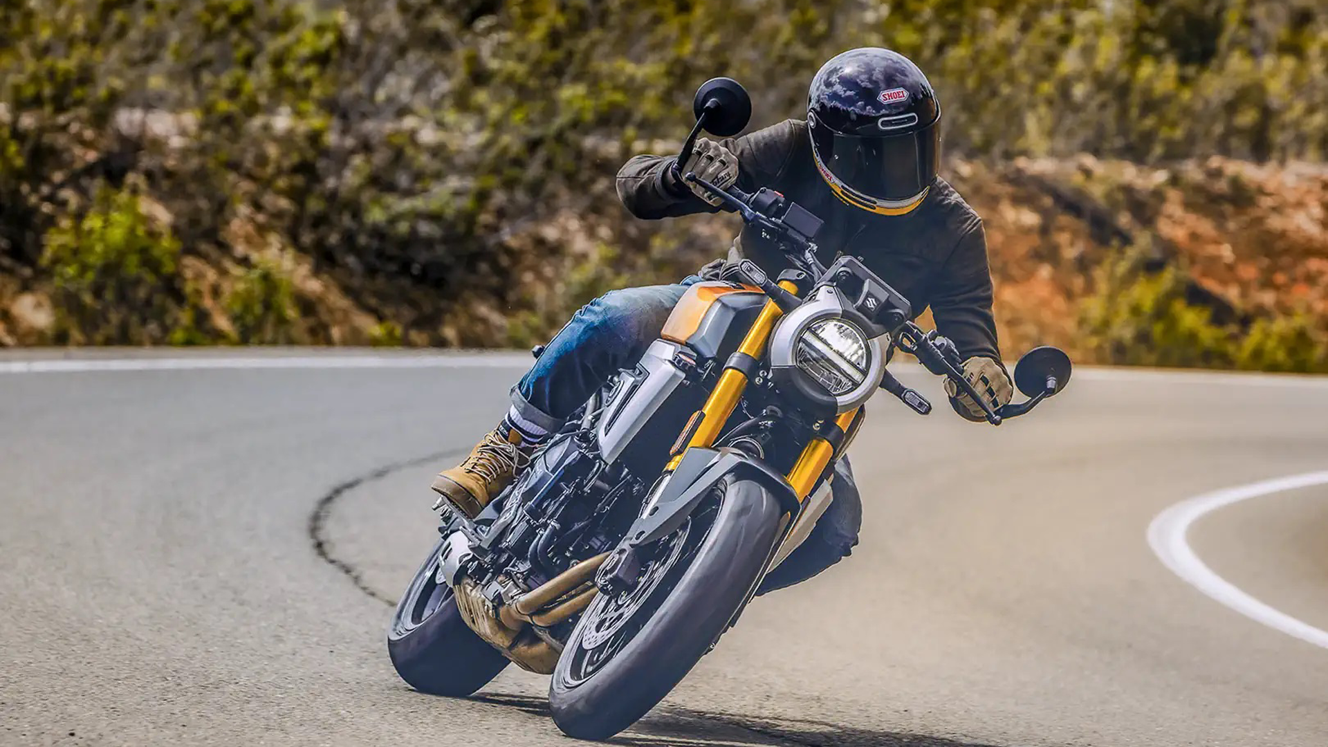 Suzuki GSX 8T 2025 Accion (4)