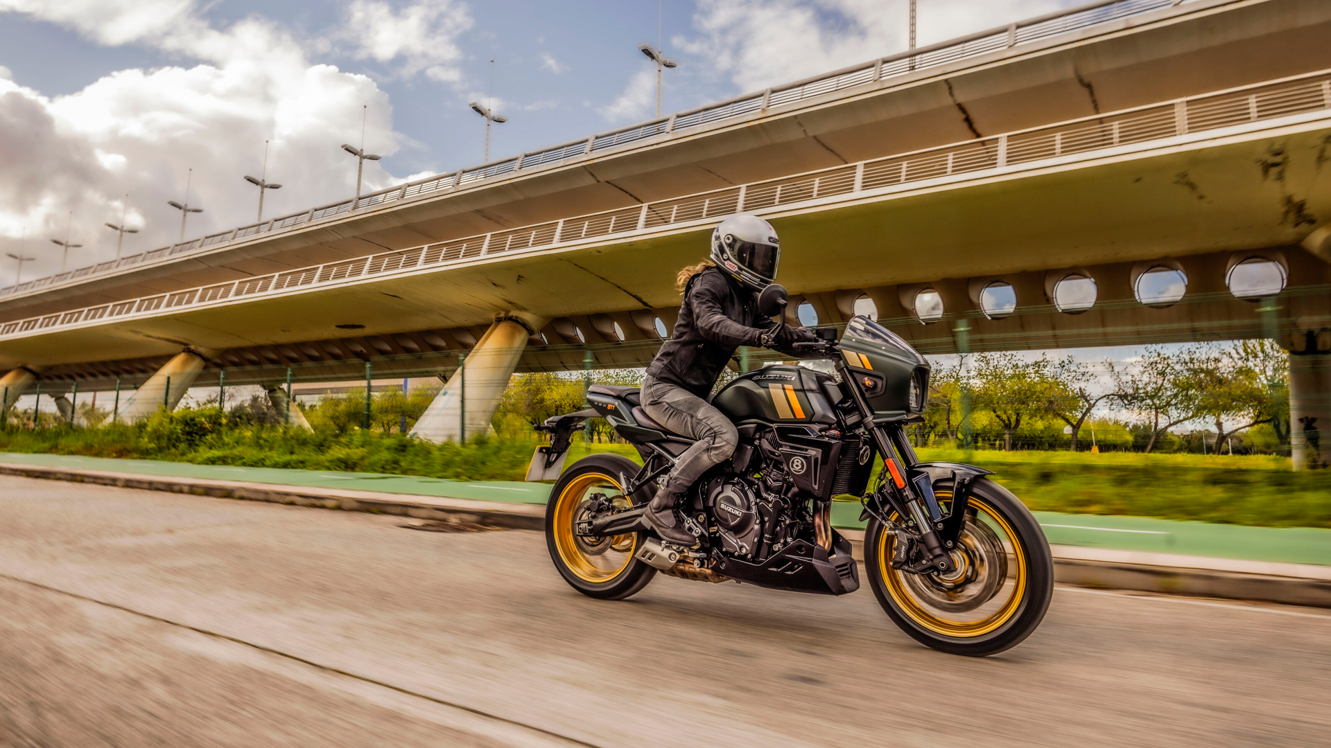 Suzuki GSX 8TT 2025 Accion (2)