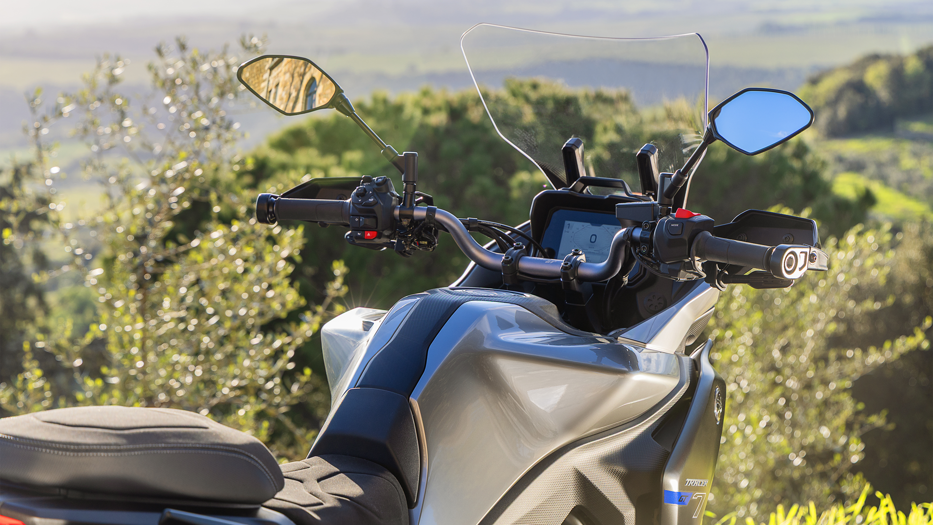 Yamaha Tracer7GT 2025 Detalles (5)