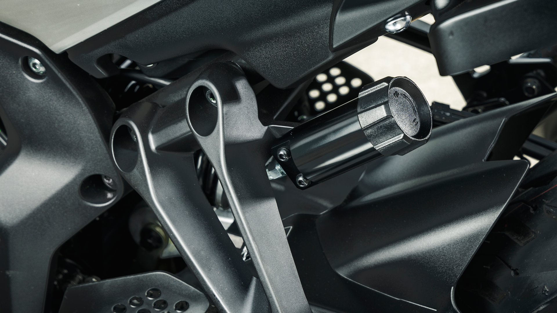 Yamaha Tracer7GT 2025 Detalles (19)