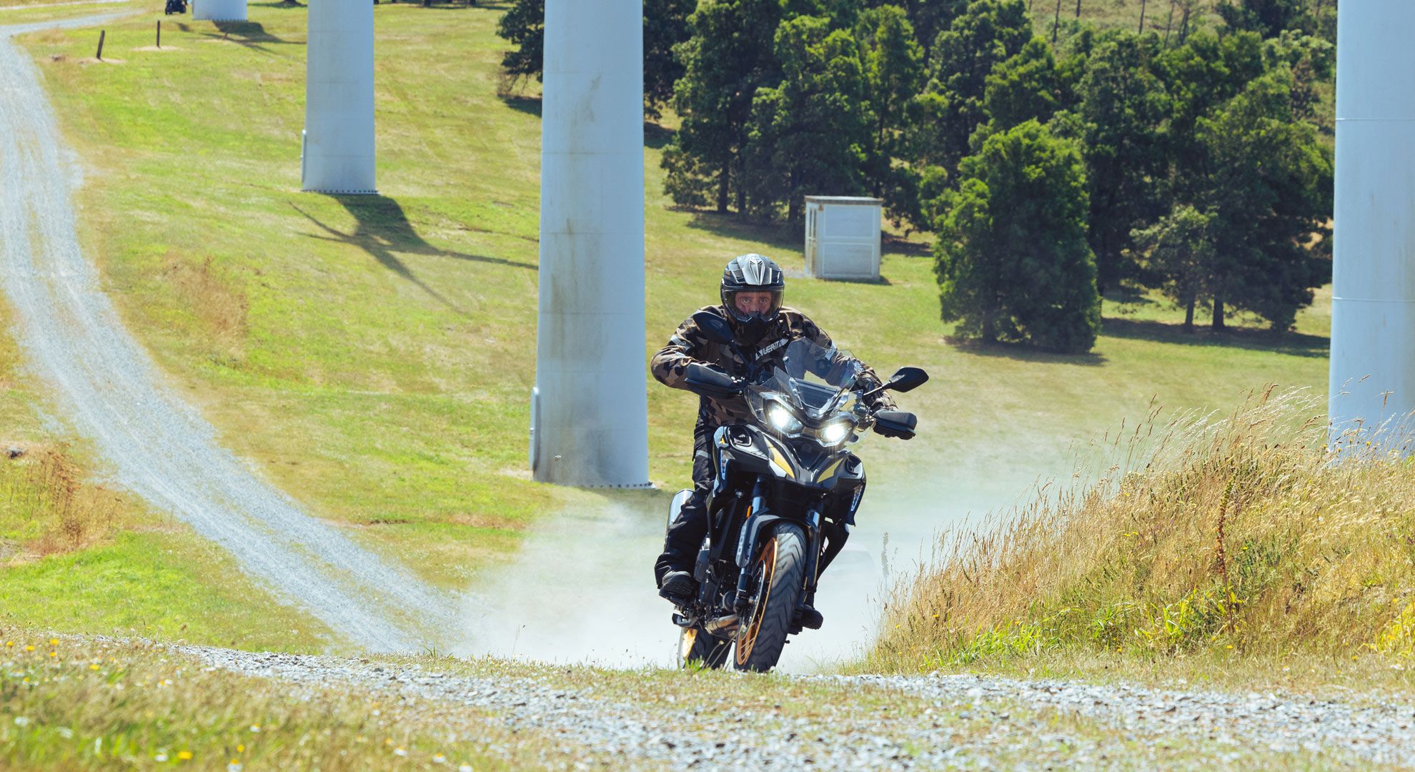 QJ Motor SRT 900 SX