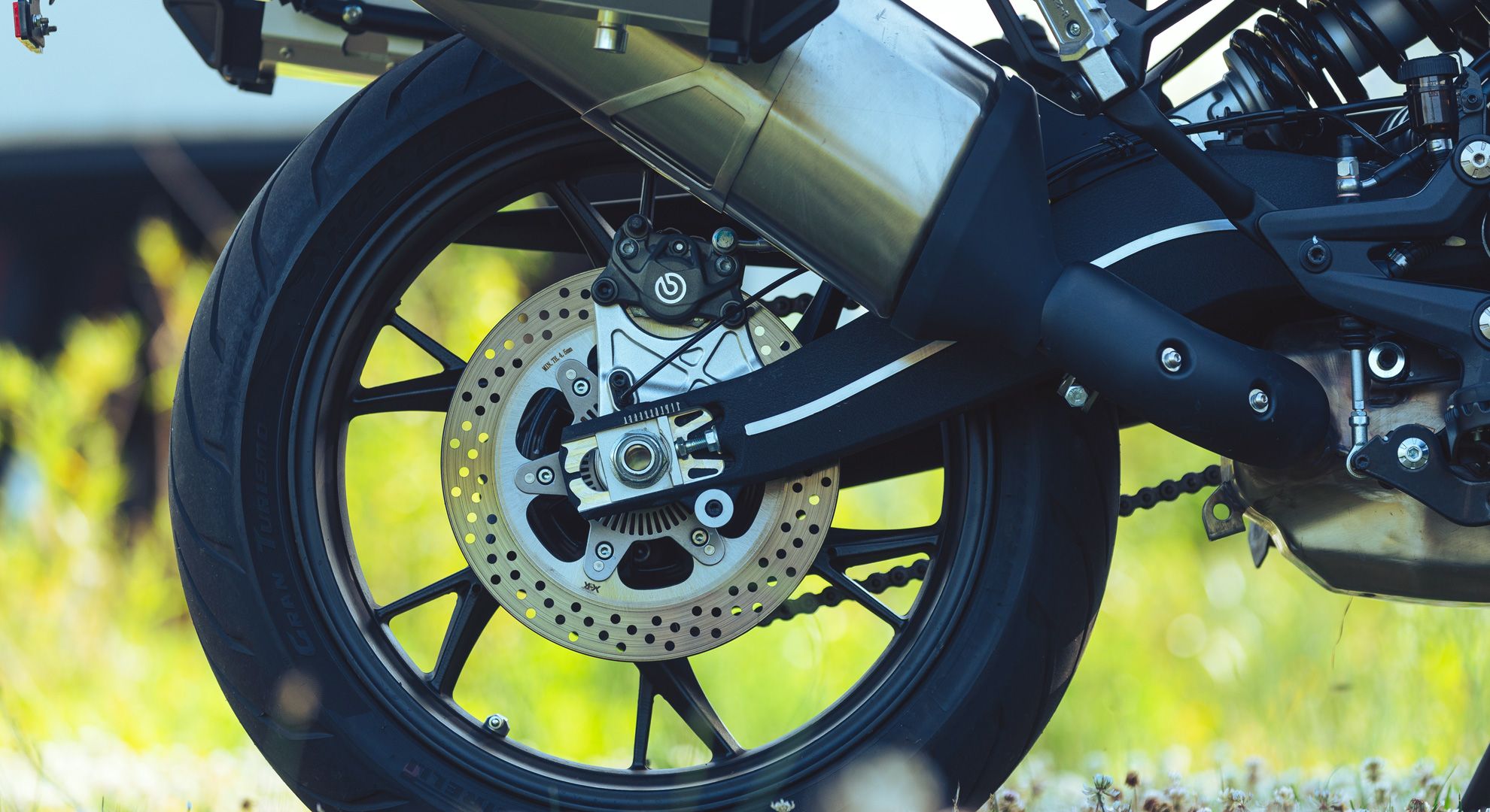 QJ Motor SRT 900 S