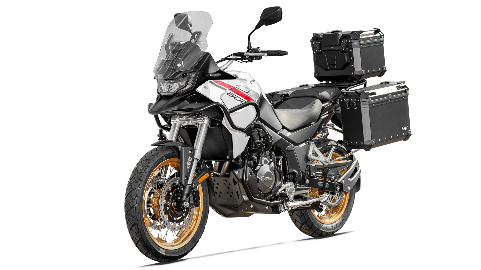Cyclone RX600 2025 Estudio 01