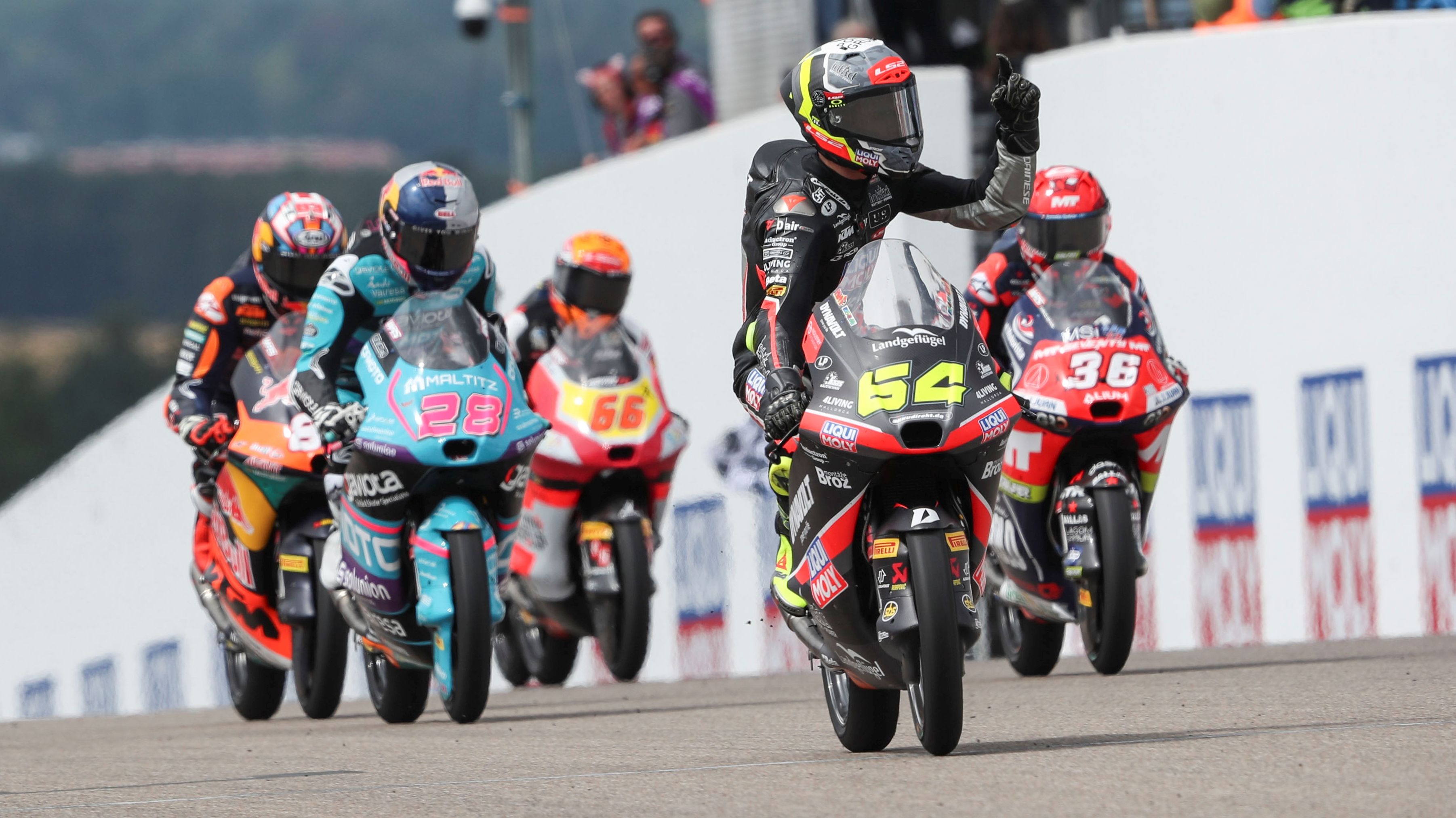 David Muñoz se ha impuesto en Sachsenring ante Máximo Quiles y José Antonio Rueda