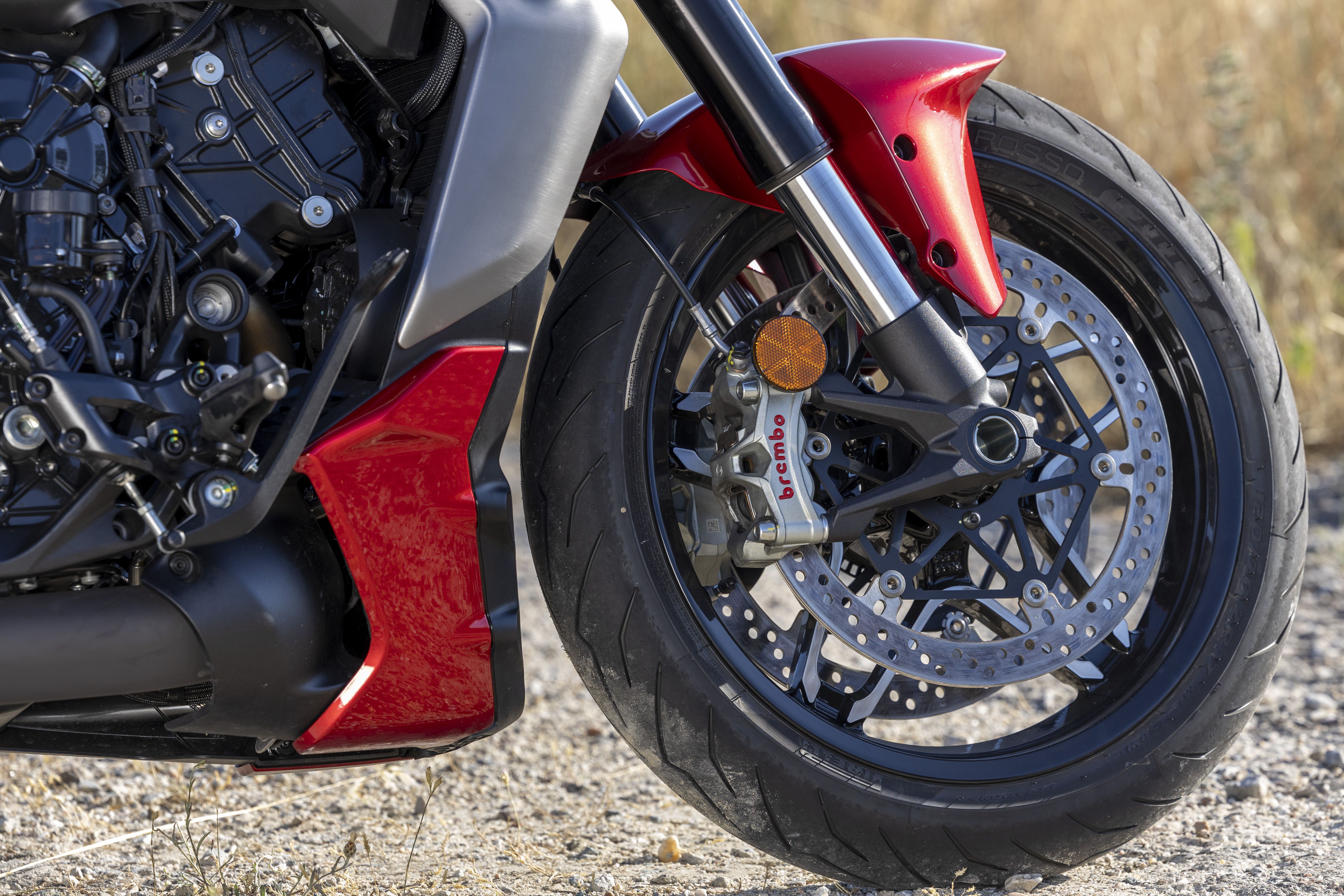 Ducati XDiavel V4 detalles (6)