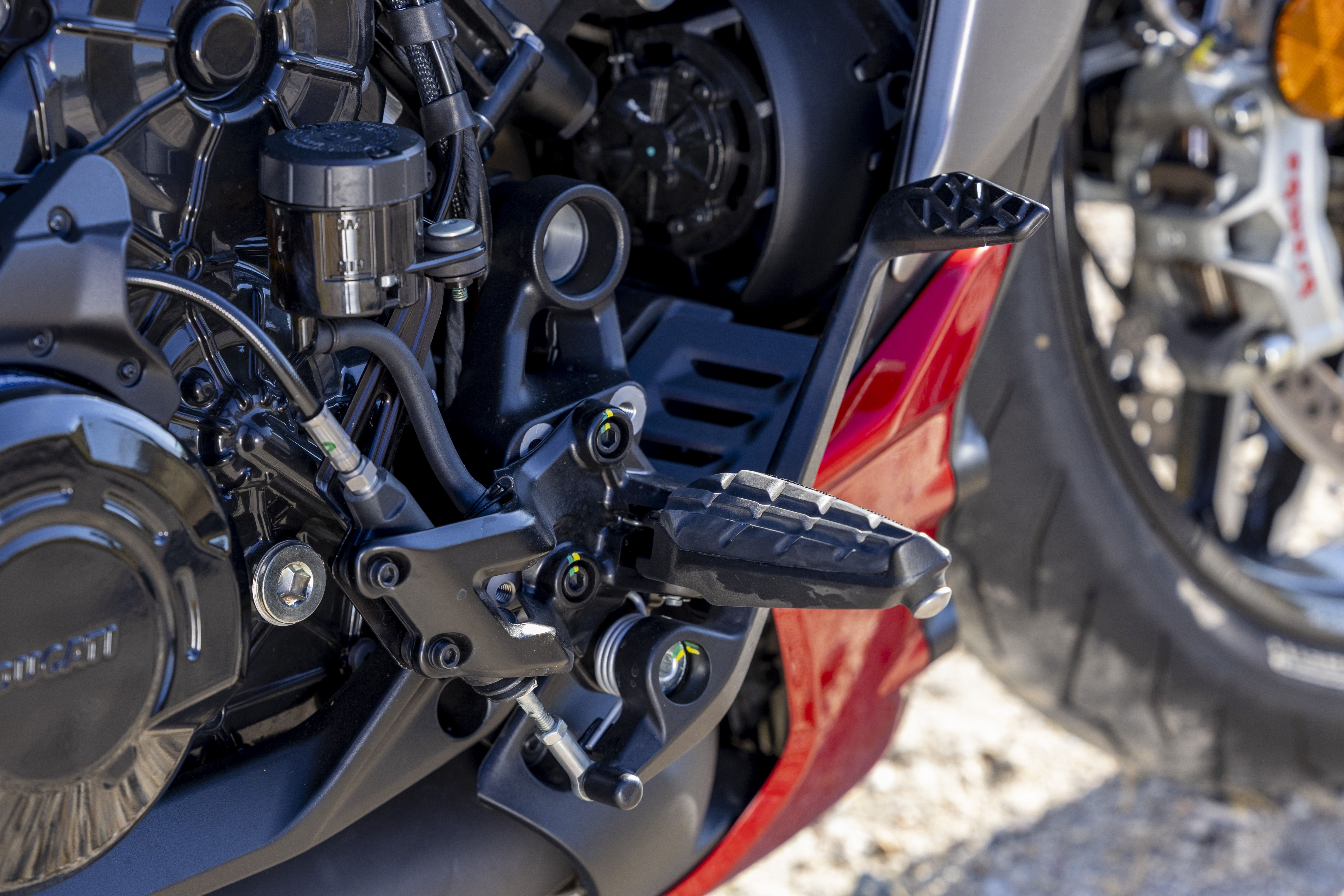 Ducati XDiavel V4 detalles (9)