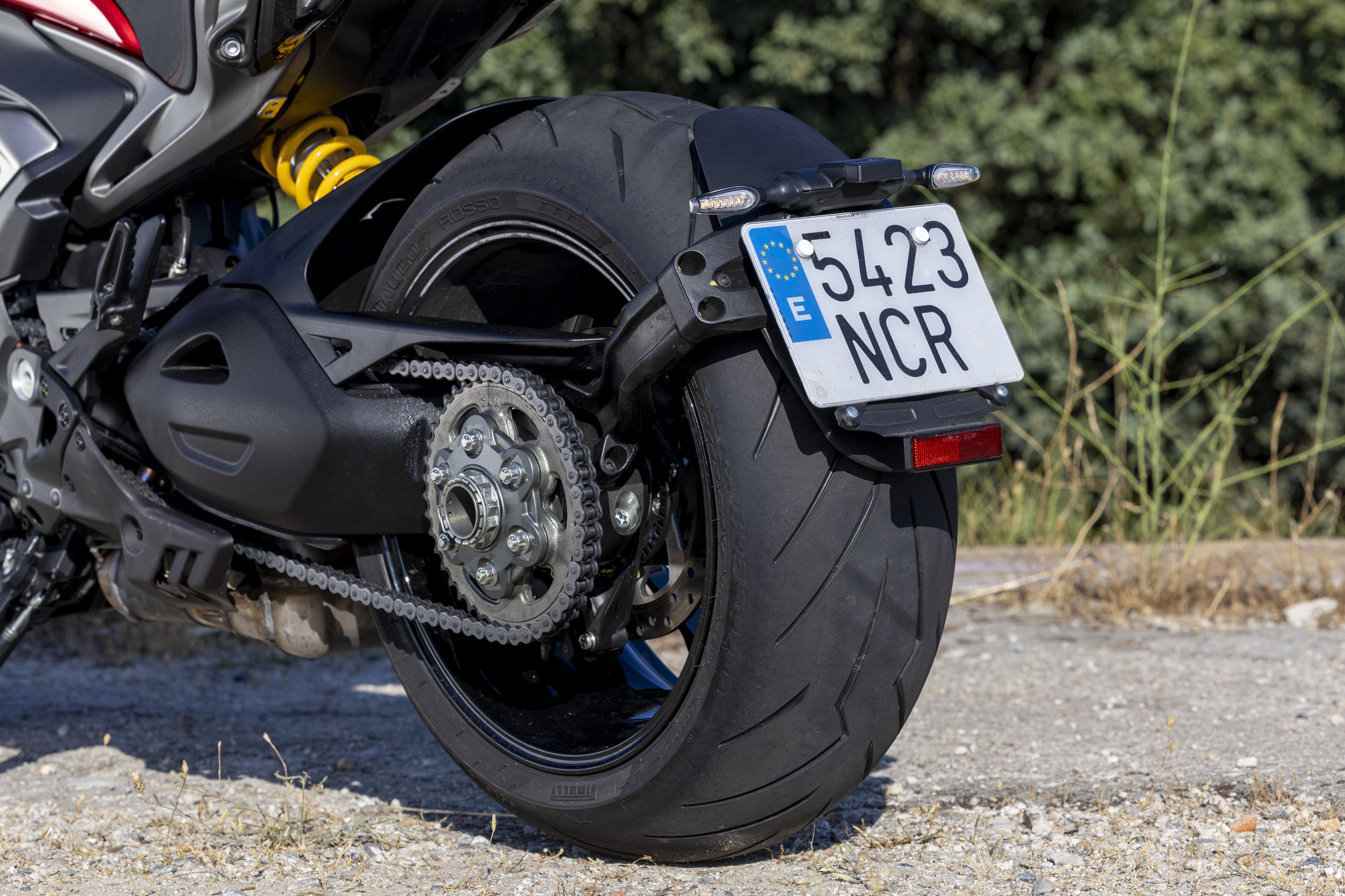 Ducati XDiavel V4 detalles (12)