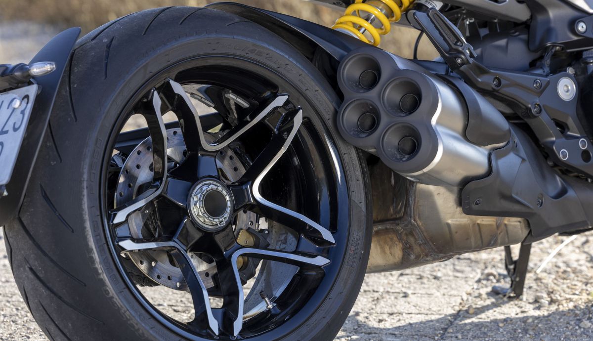 Ducati XDiavel V4 detalles (7)