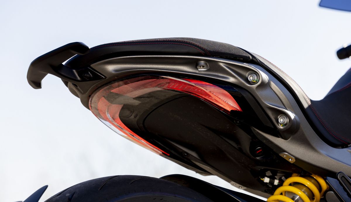 Ducati XDiavel V4 detalles (8)