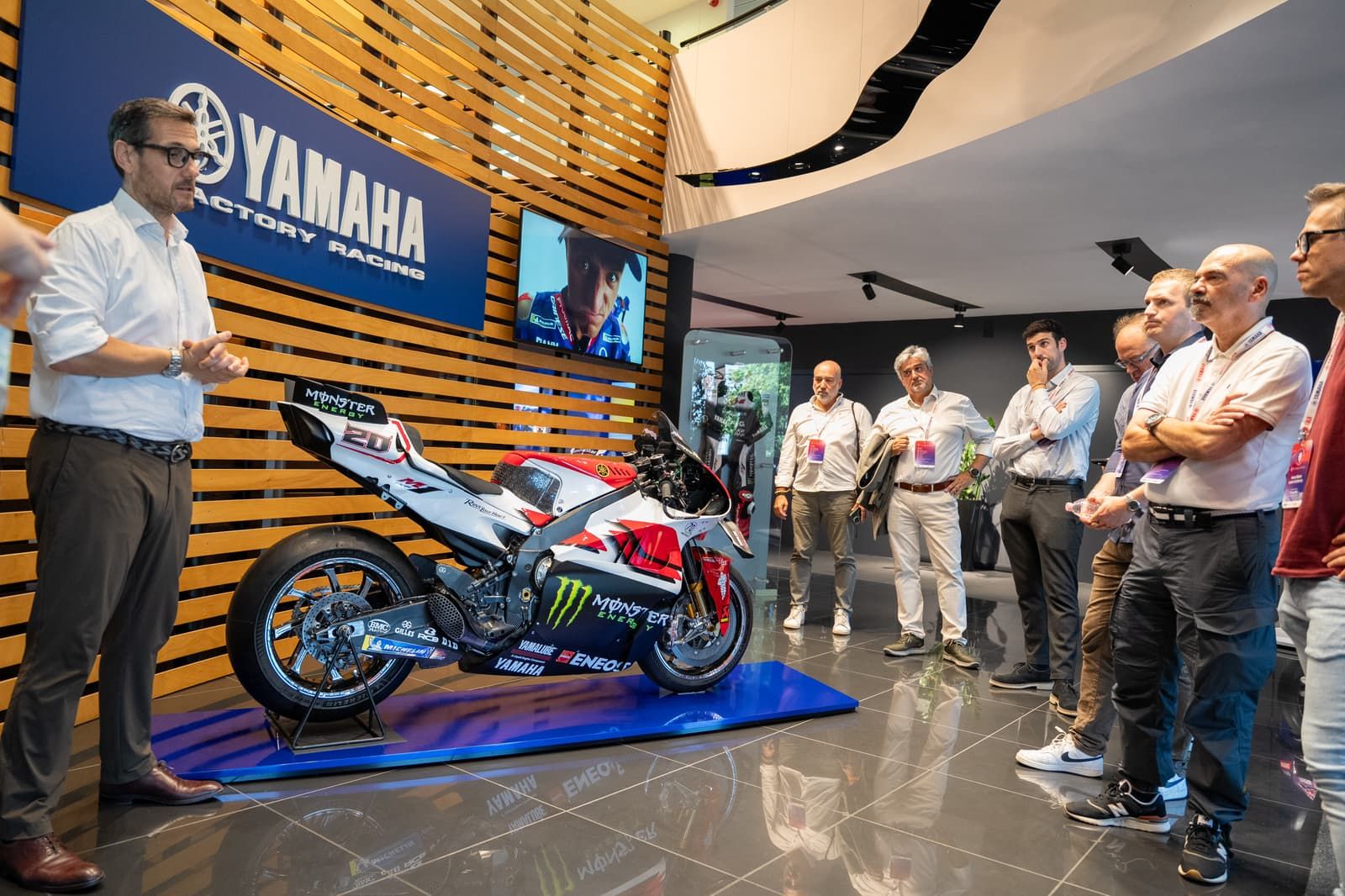 Two Yamaha One Passion Group 3 (13)