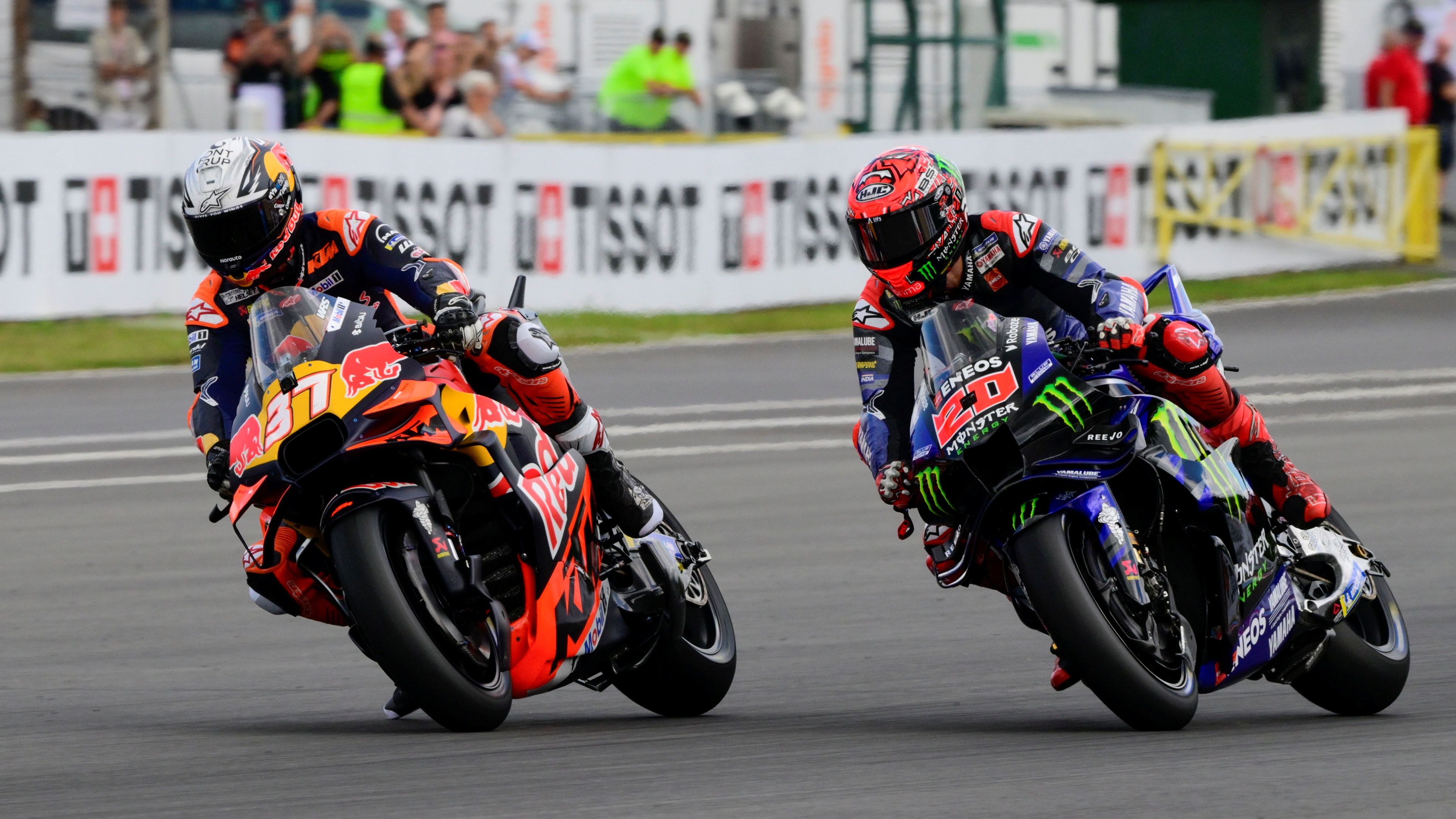 Pedro Acosta supera a Fabio Quartararo, MotoGP Chequia 2025