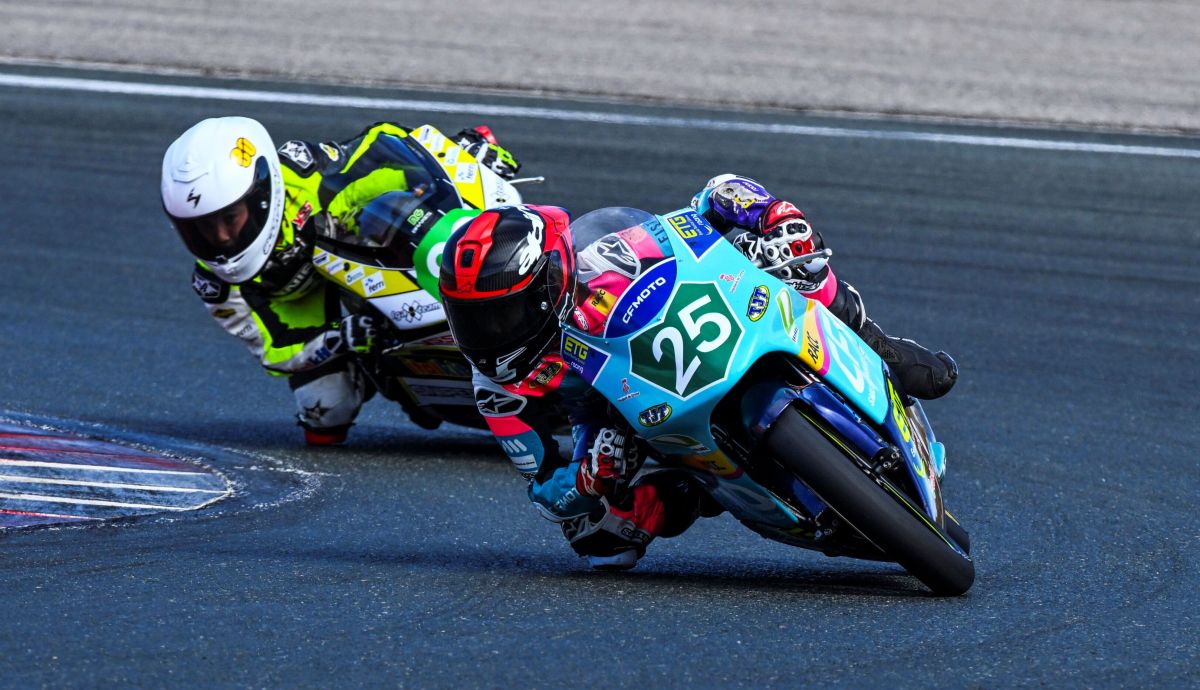 Shengbo Sun cortó la racha de Marcos Vinagre en Moto4