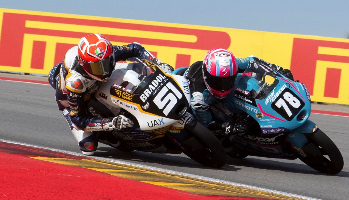 Brian Uriarte supera a Joel Esteban en Motorland