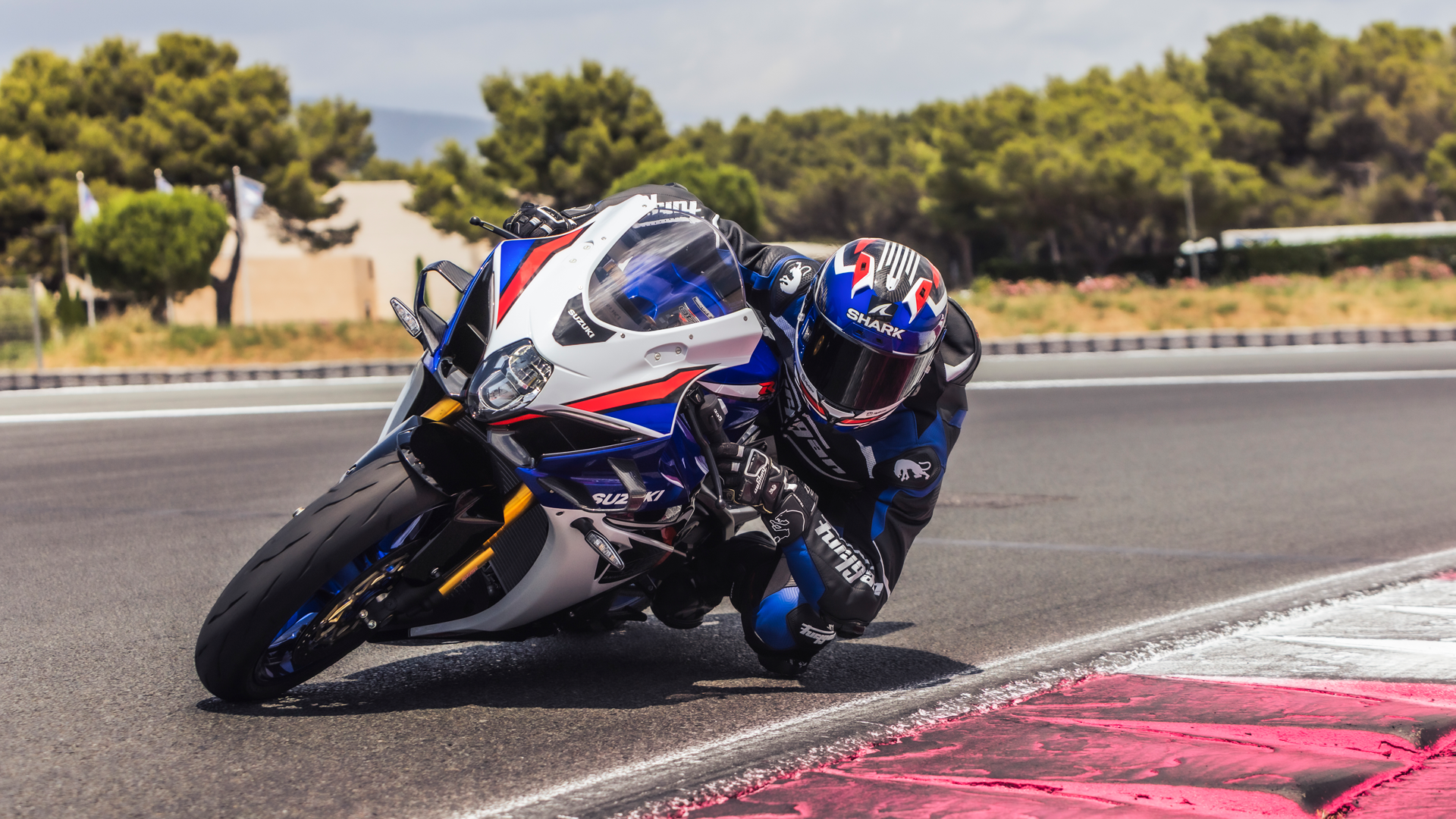 Suzuki GSX R1000R 2026 Accion (3)