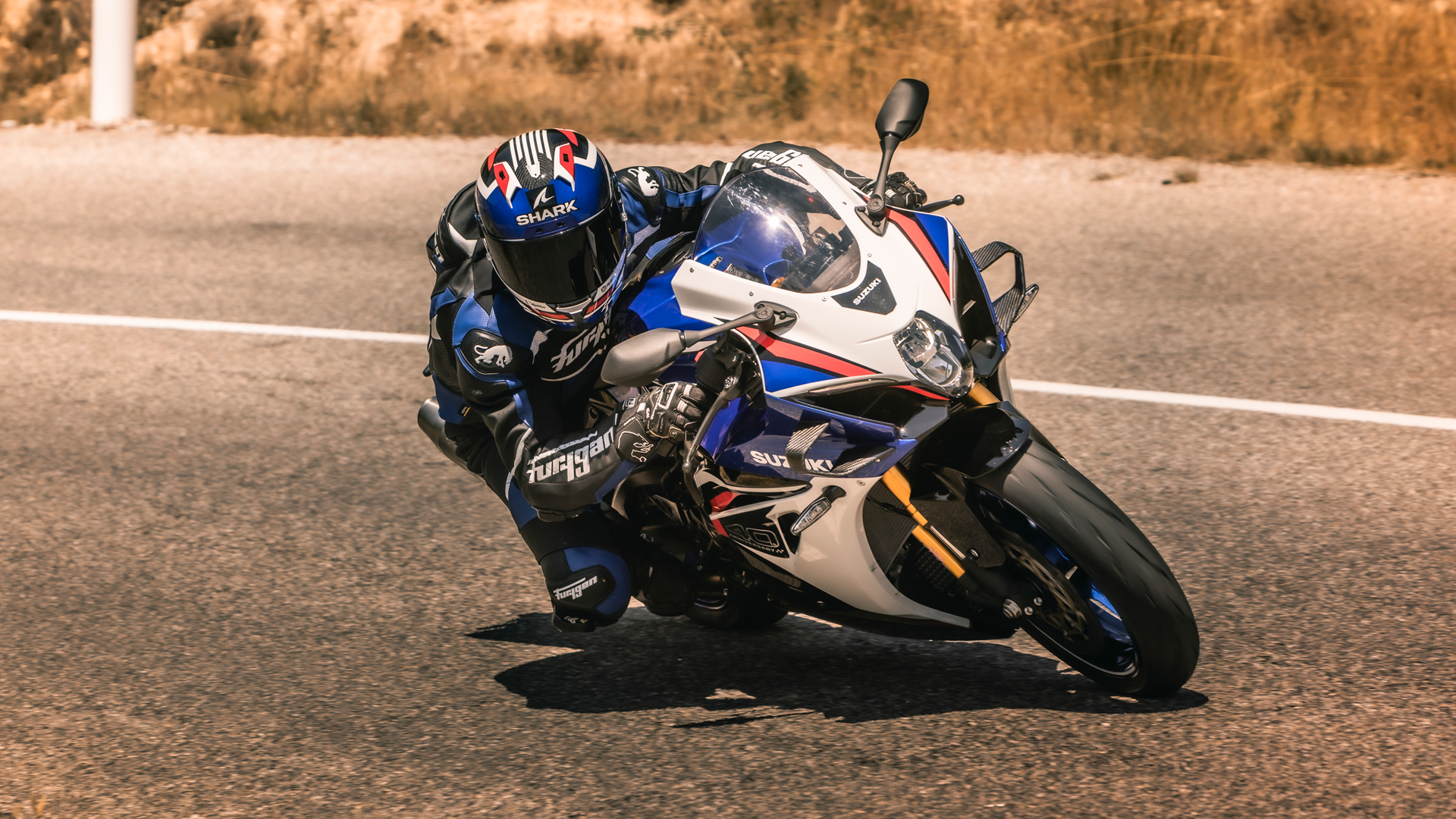 Suzuki GSX R1000R 2026 Accion (15)