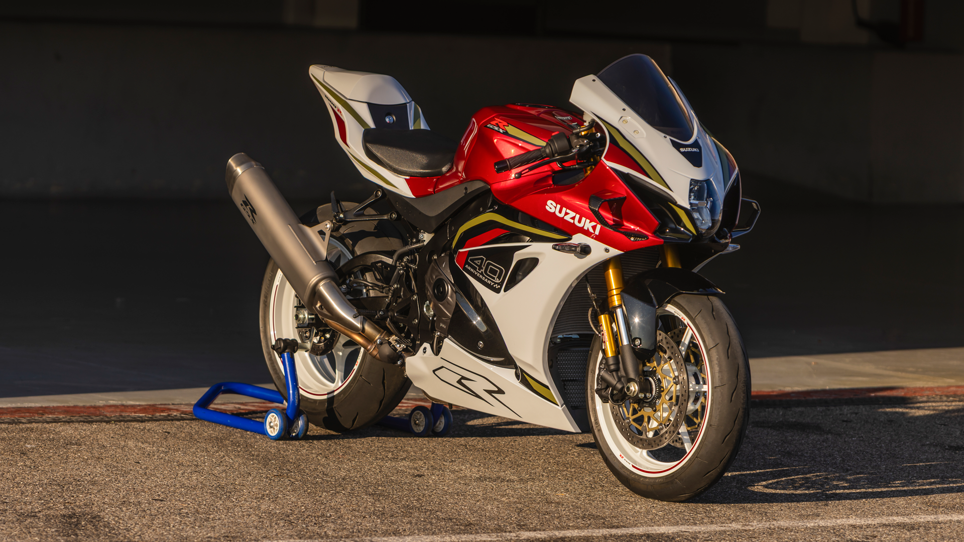 Suzuki GSX R1000R 2026 Estatica (5)