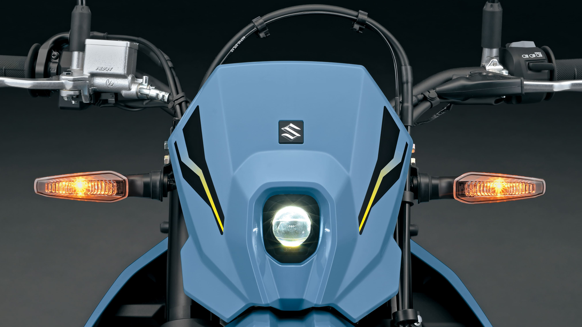 Suzuki DR Z4SM 2025 Detalles (8)