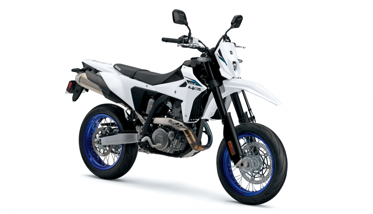 Suzuki DR Z4SM 2025 Estudio (1)