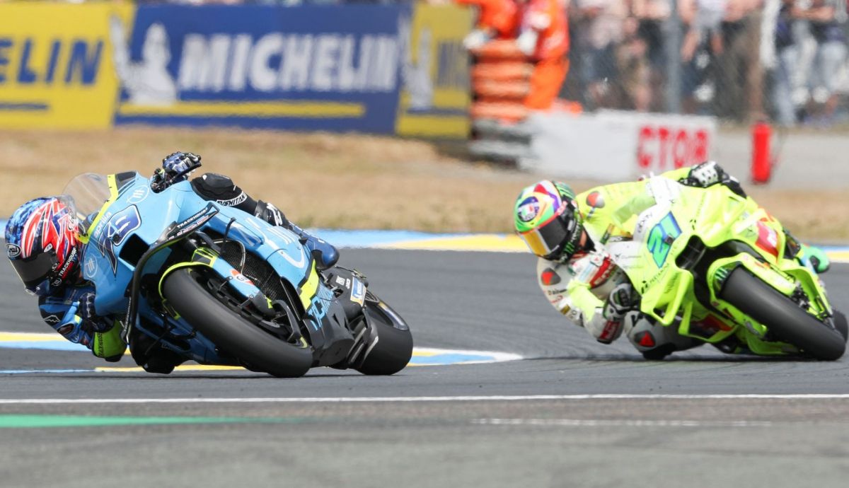 Ai Ogura y Franco Morbidelli en MotoGP 2025