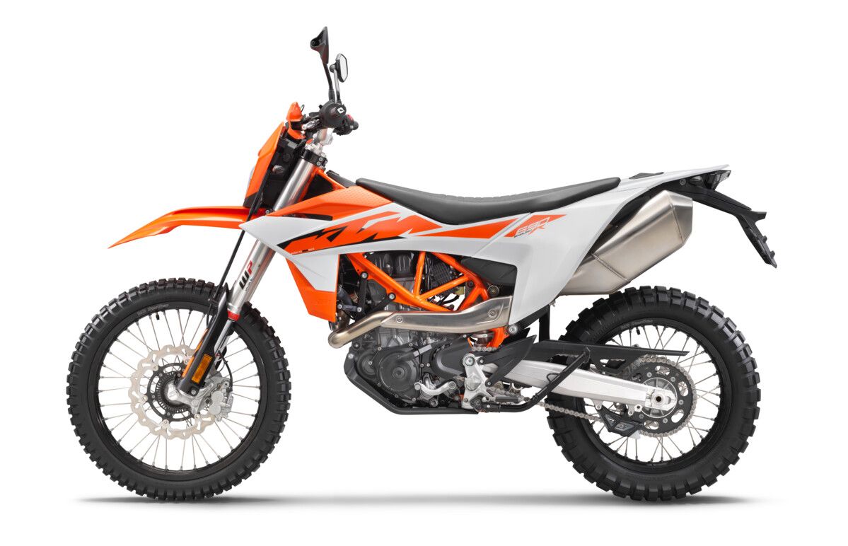 2026 KTM 690 SMC R & 690 ENDURO R 10