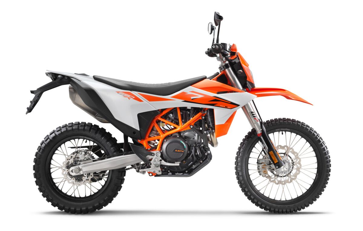 2026 KTM 690 SMC R & 690 ENDURO R 11