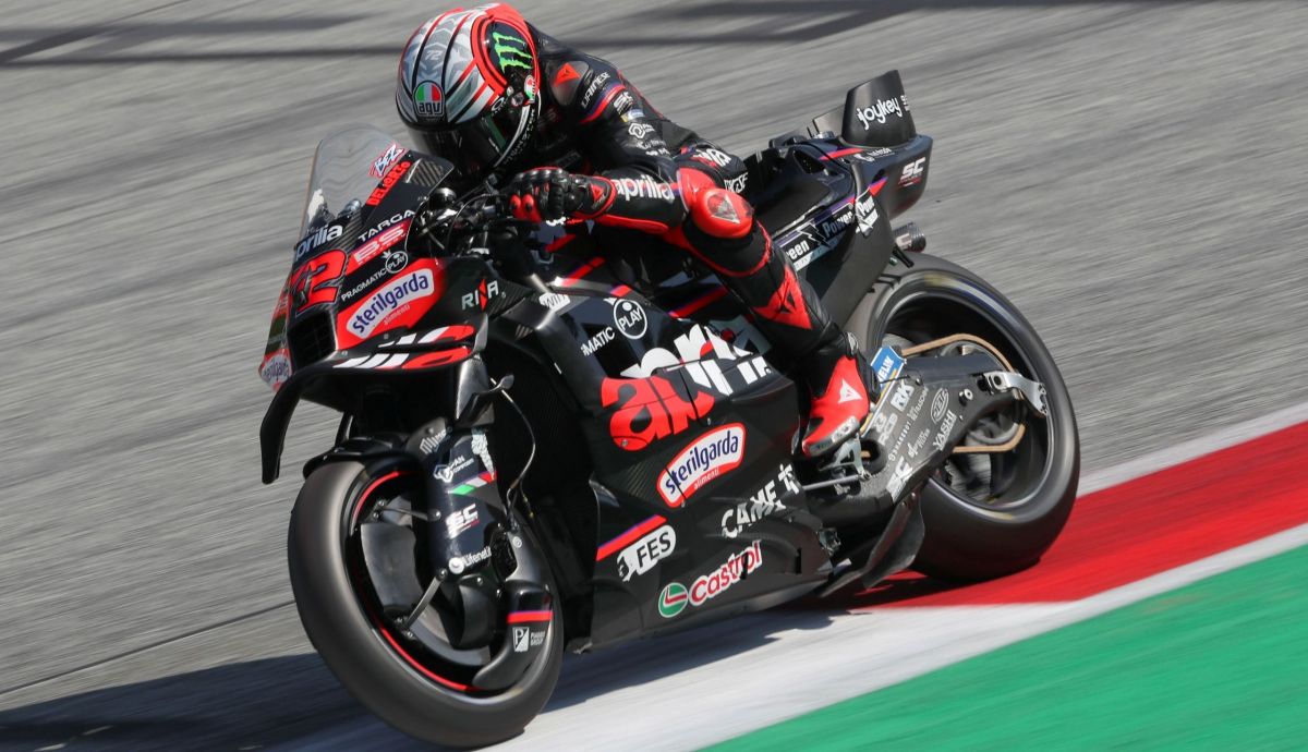 Marco Bezzecchi sorprende con la pole y Marc Márquez cuarto