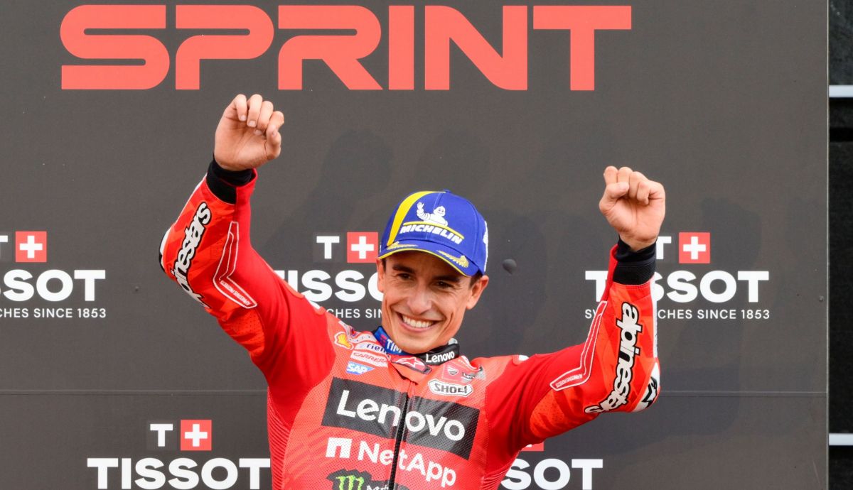 Marc Márquez en el podio del Sprint de Austria Marc Márquez en el podio del Sprint de Austria