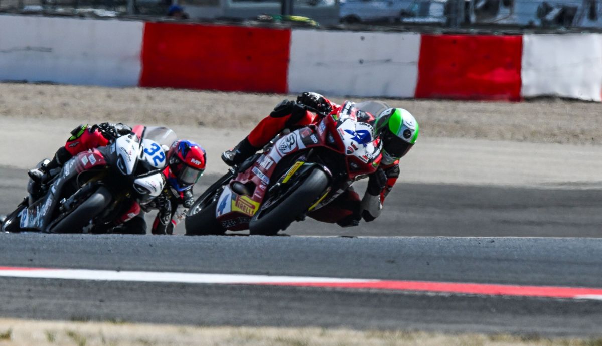 Marco Tapia se impuso a Marcos Ludeña en Supersport Marco Tapia se impuso a Marcos Ludeña en Supersport