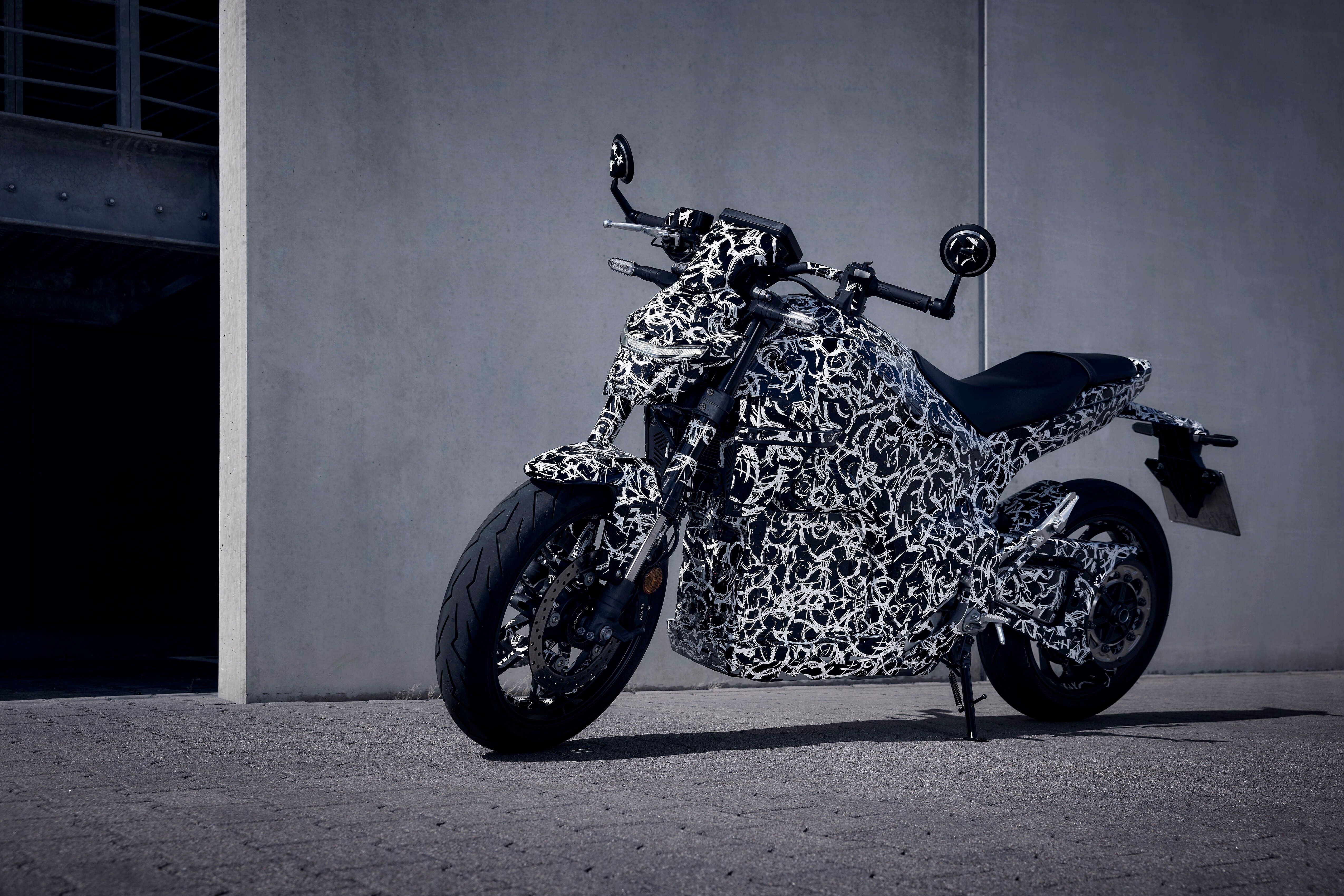 Honda EV FUN Concept. En marcha el "proto" de moto naked eléctrica. ept