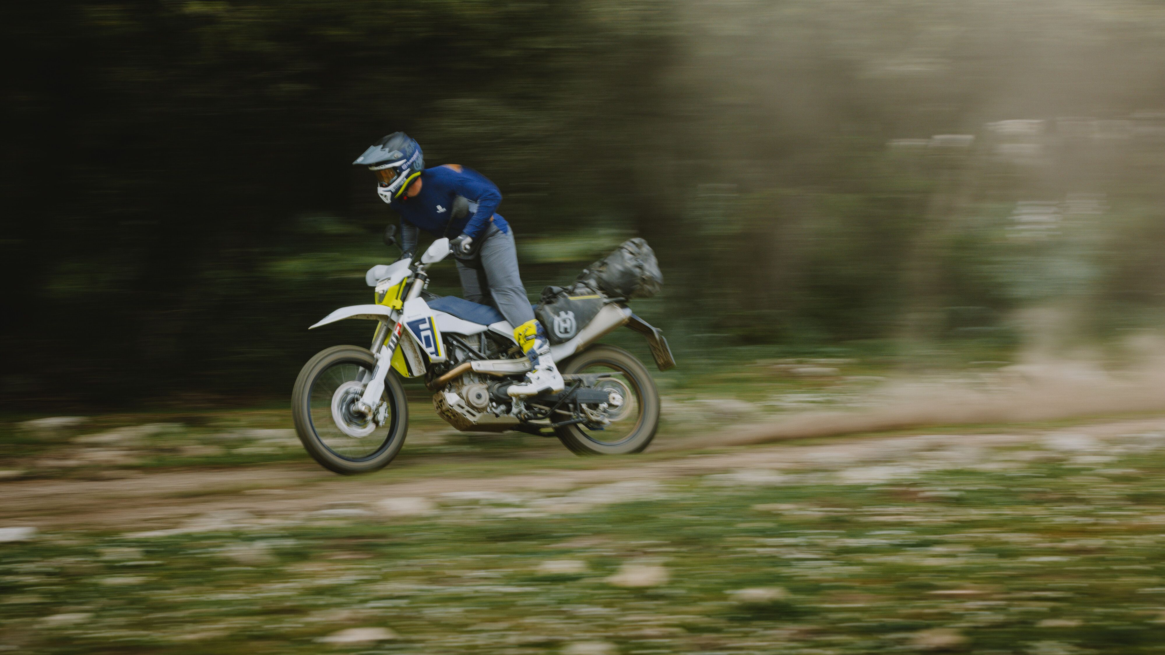 701 Enduro 2026 04