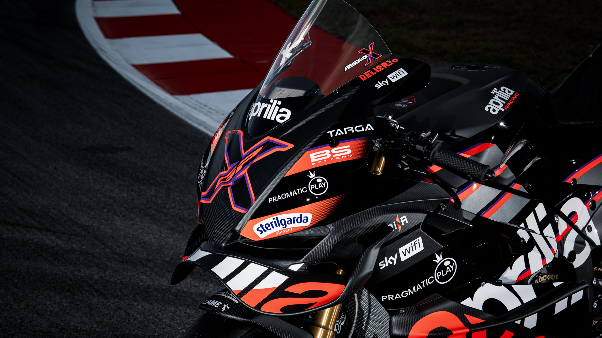 Aprilia RSV4 X GP 2026 Detalles (4)