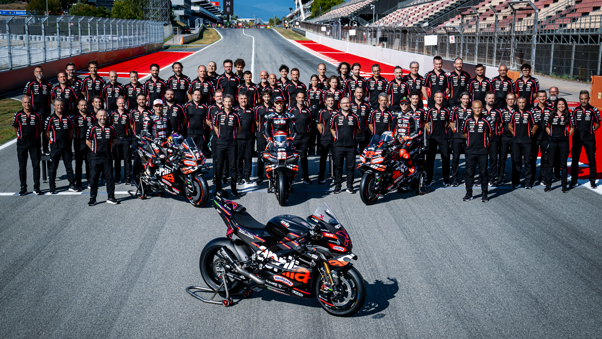 Aprilia RSV4 X GP 2026 Estatica (1)