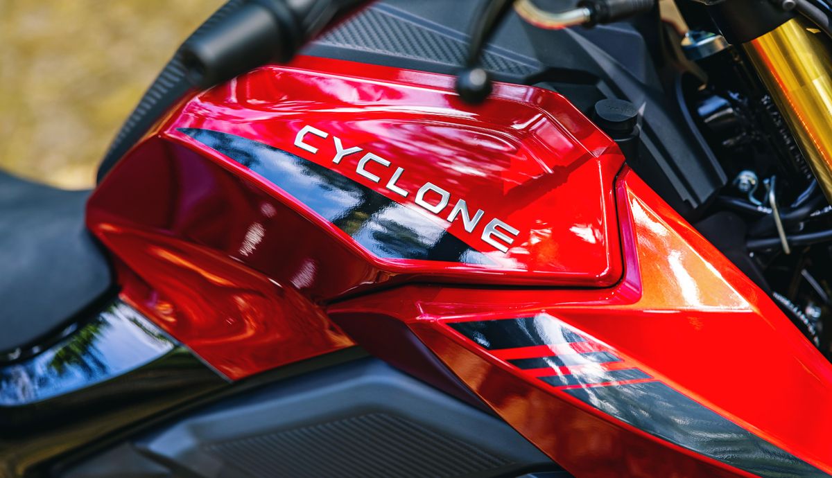 Cyclone Batllo detalles (3)