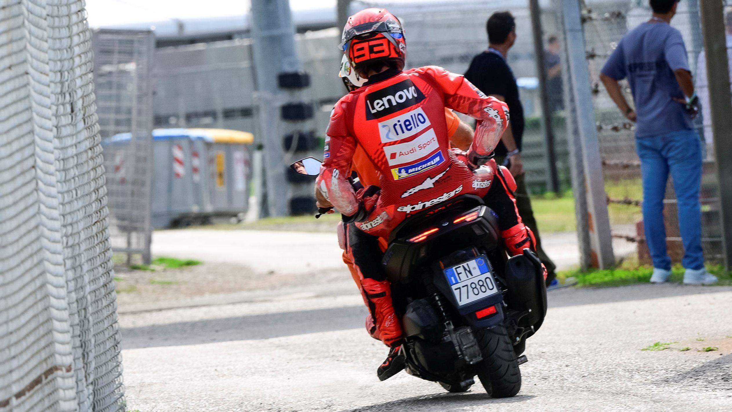 Marc Márquez ha caído en el Sprint en el GP de San Marino de MotoGP 2025