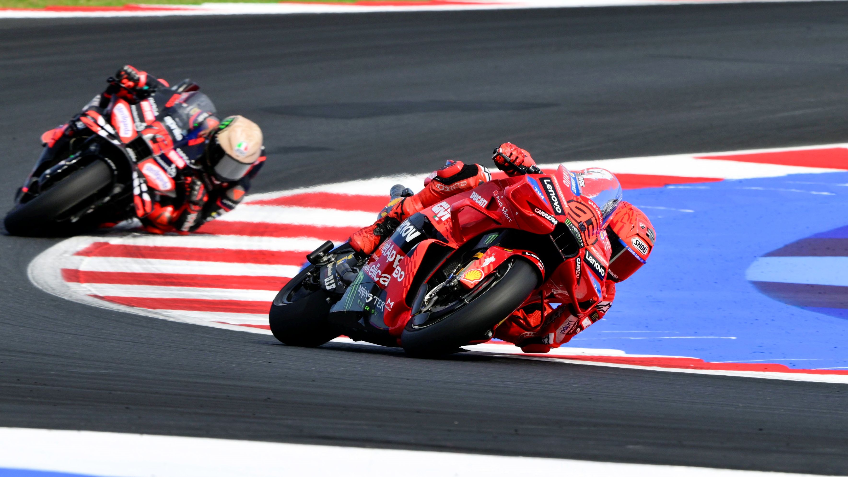 Marc Márquez se ha impuesto a Marco Bezzecchi en Misano
