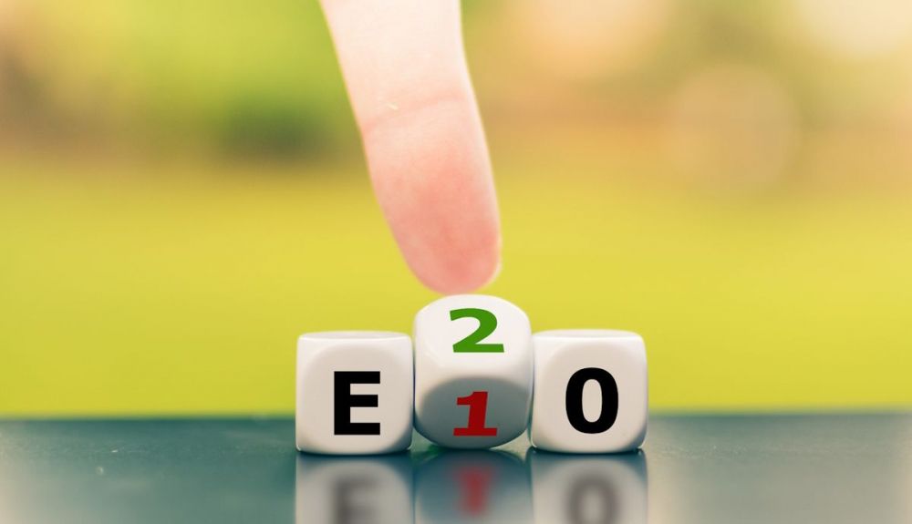 El salto a combustibles más ecológicos, como el E20, puede ser la salvación del motor de combustión