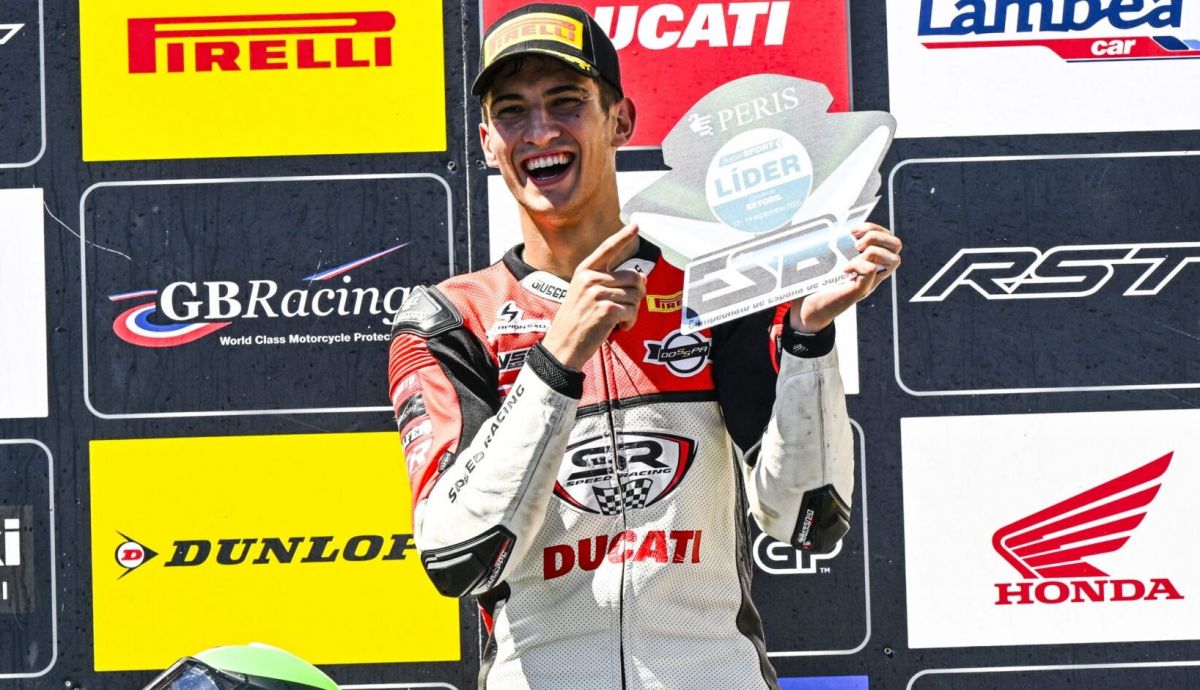 Marco Tapia es el nuevo líder de Supersport