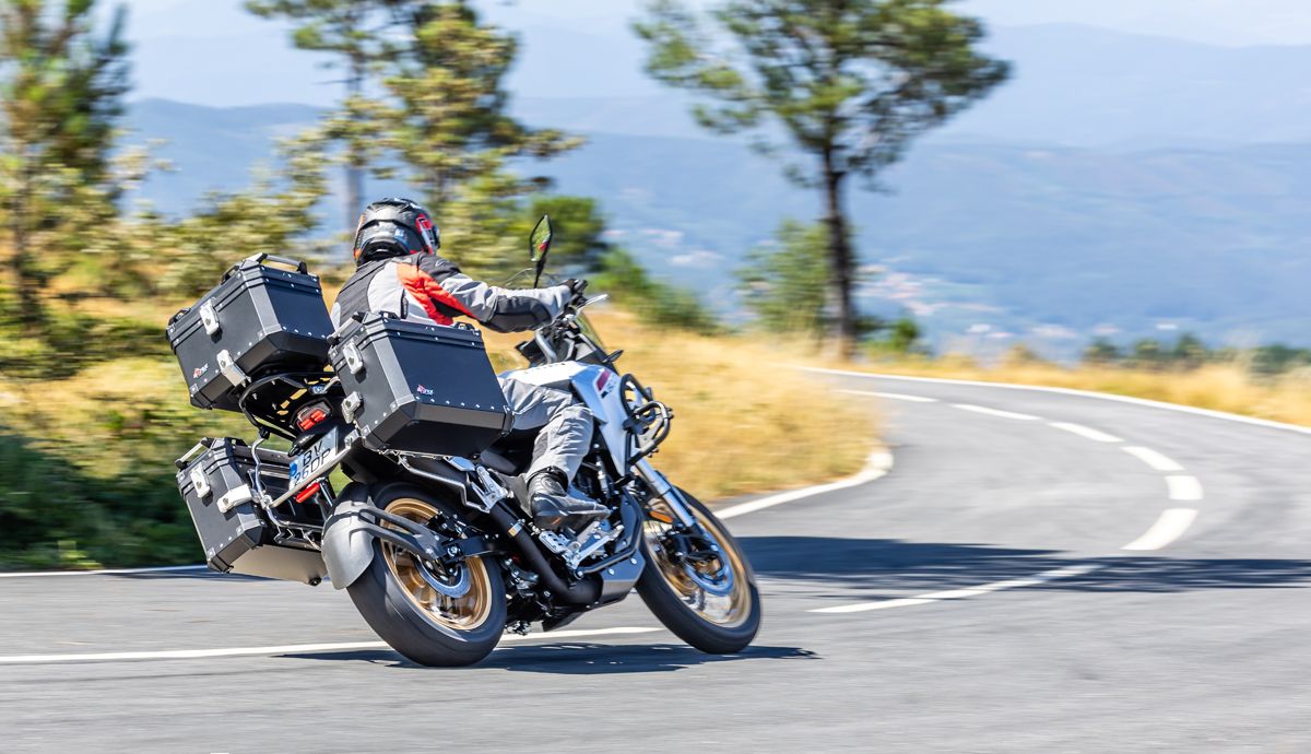 Cyclone RX600 accion (12)