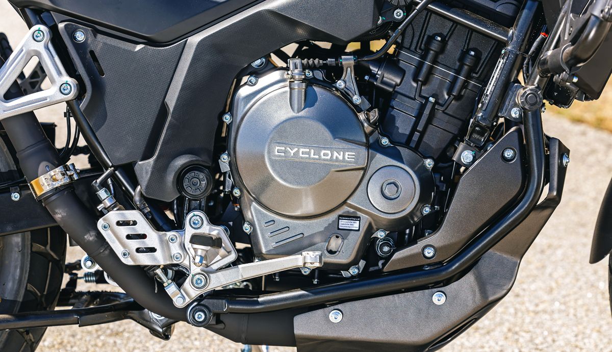 Cyclone RX600 detalles (2)