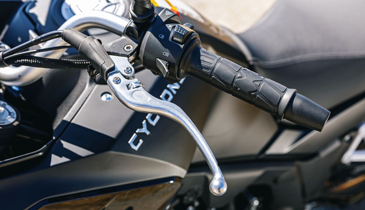 Cyclone RX600 detalles (13)