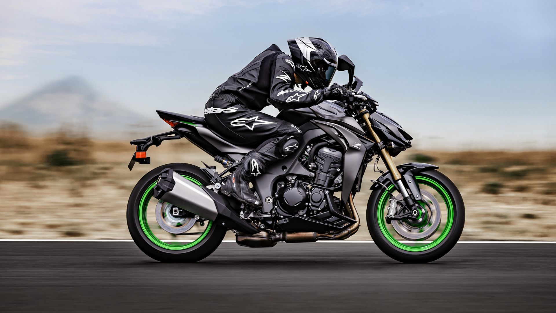 Kawasaki Z1100 SE 2026 Accion (3)