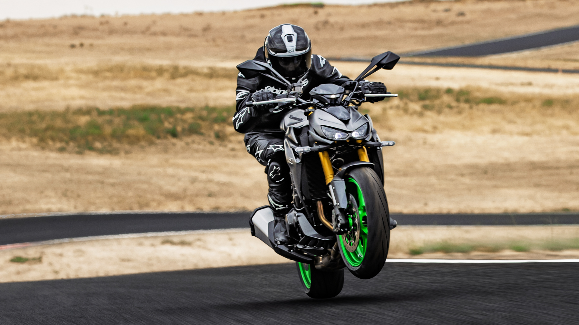 Kawasaki Z1100 SE 2026 Accion (4)