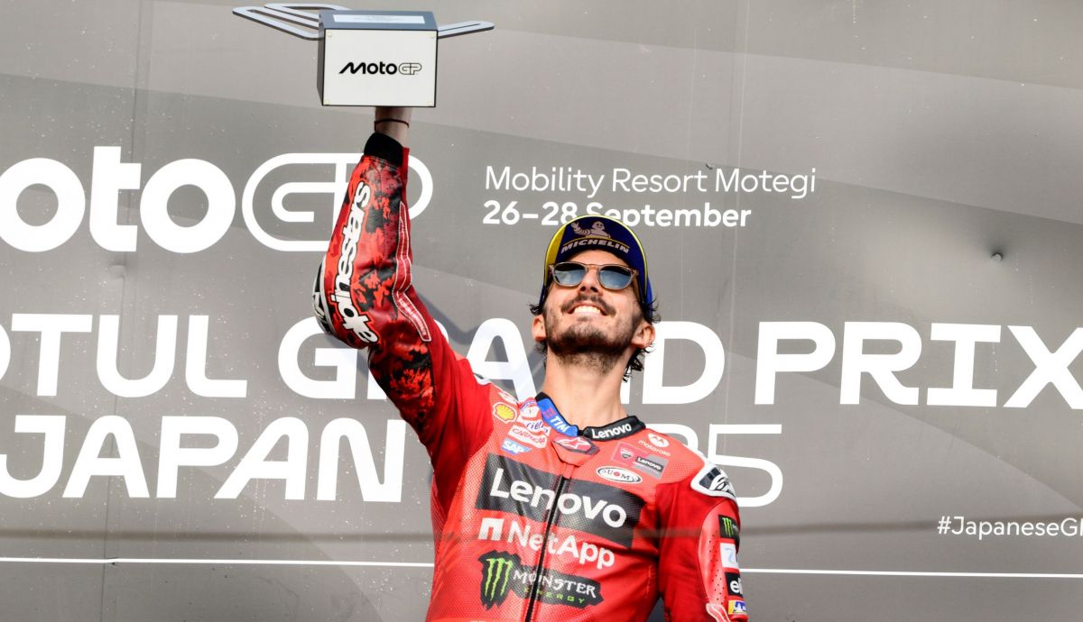 Pecco Bagnaia celebra su victoria en el GP de Japón 2025