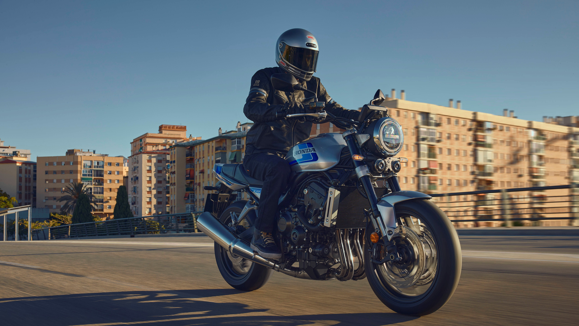 Hoanda CB1000F 2026 Accion (2)